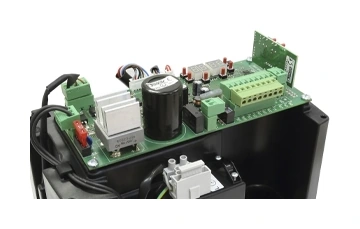 Roger BH30/604/HS – zbliżenie elektroniki z oryginalnego zdjęcia