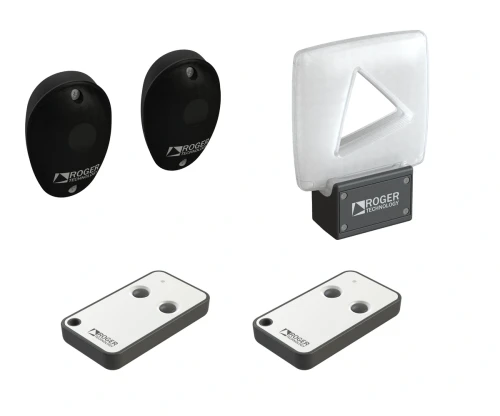 Wyposażenie KIT MONOS4/F – dwa piloty E80/TX52R/2, fotokomórki R90/F4ES i biała lampa FIFTHY/24